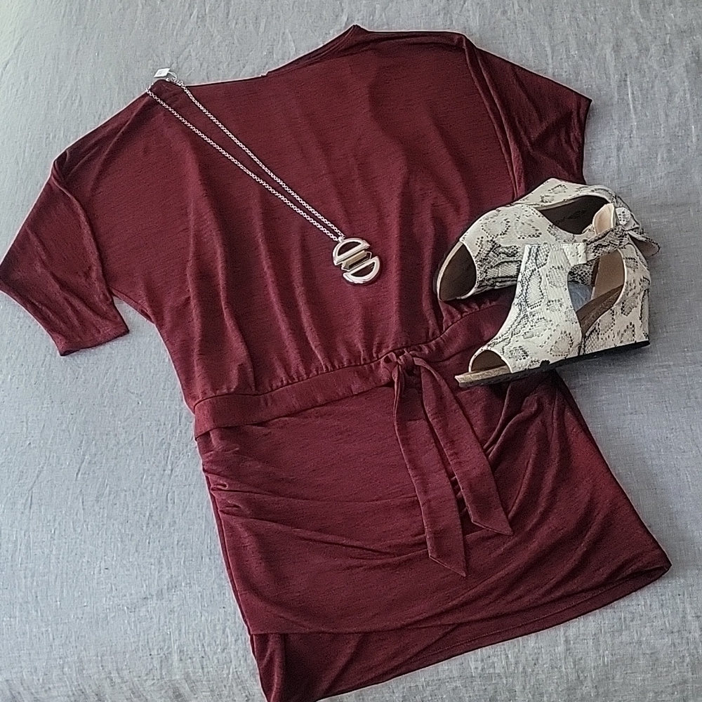 WHBM Metallic Ruby 3/4 Dolan Sleeve Dress - Picture 2 of 16